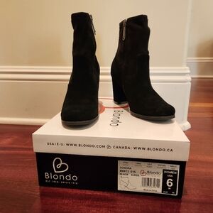 Blondo waterproof black booties size 6.